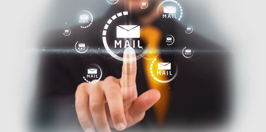 Gửi email nhờ hỗ trợ từ phía nhà cái